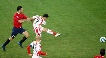 Ολυμπιακός δύο «ταχυτήτων» νίκησε 1-0 τον Πανιώνιο και διατήρησε τα κεκτημένα