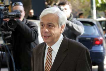 Παράνομη η ρύθμιση Παυλόπουλου για την αναλογία αντιπροσώπευσης των ΟΤΑ