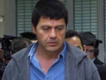 Με υβριστικές φράσεις προς την έδρα εμφανίστηκε ο Χριστόδουλος Ξηρός στο δικαστήριο