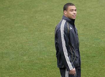 Επιβεβαιώνει ο Γκαλιάνι το ενδιαφέρον της Μίλαν για τον Ρονάλντο