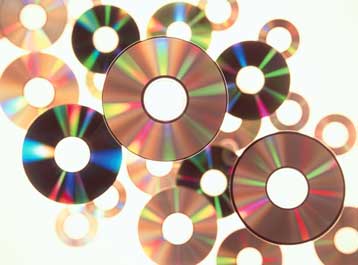 «Πράσινο φως» από την Επιτροπή Ανταγωνισμού για τη διάθεση DVD από τις εφημερίδες