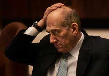 Δυναμώνουν οι φωνές που καλούν σε παραίτηση τον Εχούντ Ολμέρτ