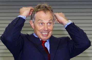 Με δυσπιστία αντιμετωπίζει το Λονδίνο τα σχέδια Μέρκελ για το Ευρωσύνταγμα