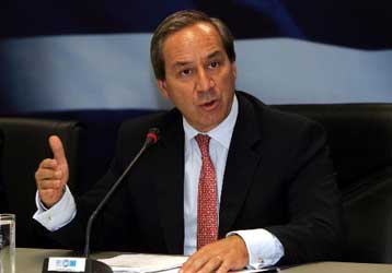 Σε «κίνδυνο φτώχειας» πάνω από 2 εκατ. άτομα στην Ελλάδα