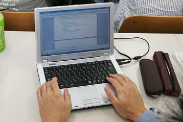 Στοπ στις υπέρογκες τηλεφωνικές χρεώσεις από ιούς «dialers»