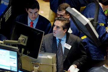 Μεικτές τάσεις στα ευρωπαϊκά χρηματιστήρια, απώλειες στη Γουόλ Στριτ