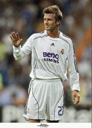 Στην αντεπίθεση ο Μπέκαμ για τις αιχμές του Καλντερόν