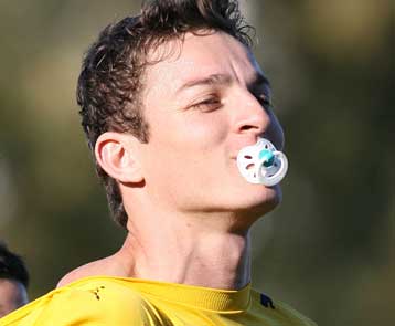 Πιο εύκολα από ότι δείχνει το 1-0 ο Ηλυσιακός κέρδισε την Προοδευτική