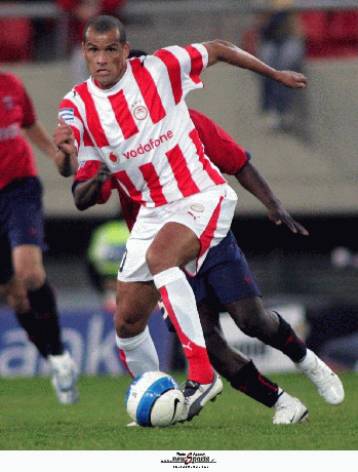 Με Ριβάλντο στην Τούμπα o Ολυμπιακός