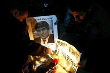 Συνελήφθη ο φερόμενος ως δολοφόνος του Αρμένιου δημοσιογράφου Χραντ Ντινκ