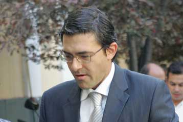 Βολές κατά υπουργών εξαπολύει ο Παναγιώτης Αδαμόπουλος