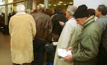 Αποκλείονται -επί του παρόντος- οι αυξήσεις στα τιμολόγια της ΔΕΗ