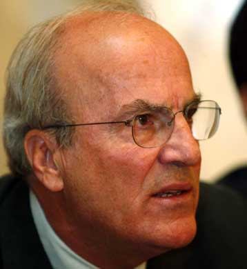 Διαμαρτυρία του Δημητρόπουλου στον πρωθυπουργό και τον πρόεδρο της ΔΟΕ