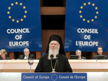 Με αιχμές η ομιλία του κ. Βαρθολομαίου από το βήμα του Συμβουλίου της Ευρώπης