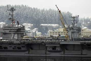 Η Μ.Ανατολή δεν ανήκει στο Ιράν ξεκαθαρίζουν οι ΗΠΑ, στέλνοντας δεύτερο αεροπλανοφόρο