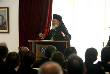 «Θυσίες στο βωμό της ελληνοτουρκικής φιλίας» βλέπει σε σχολικά βιβλία ο Αρχιεπίσκοπος