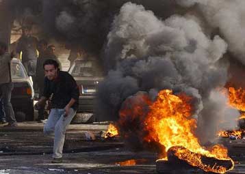 «Φρένο» στις διαδηλώσεις βάζει προσωρινά η αντιπολίτευση του Λιβάνου