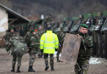 Στην Ομάδα Επαφής την Παρασκευή η πρόταση Αχτισάαρι για το Κοσσυφοπέδιο