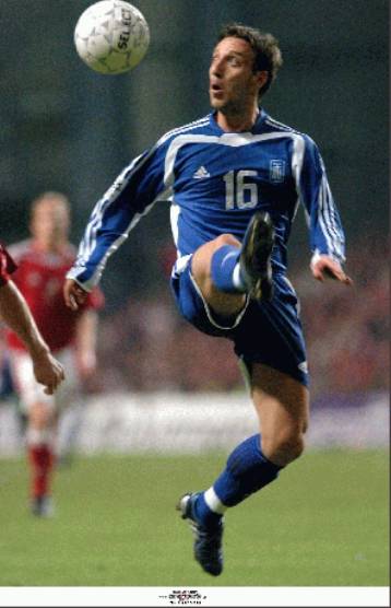 Η ΑΕΚ «ψήνει» τον Καφέ για έξι μήνες και δύο χρόνια