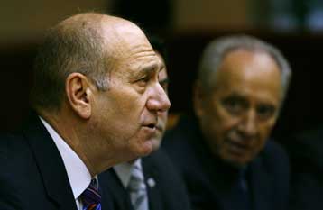 Τον Σιμόν Πέρες προωθεί στην προεδρία του Ισραήλ ο Εχούντ Ολμέρτ