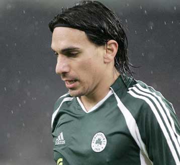 Μένει στην Παιανία ο Χαραλαμπίδης μετά τον τραυματισμό του Βίκτορ