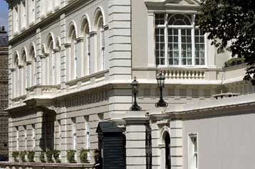 Παραιτήσεις και καταδίκες στη News of the World για τις «βασιλικές» υποκλοπές