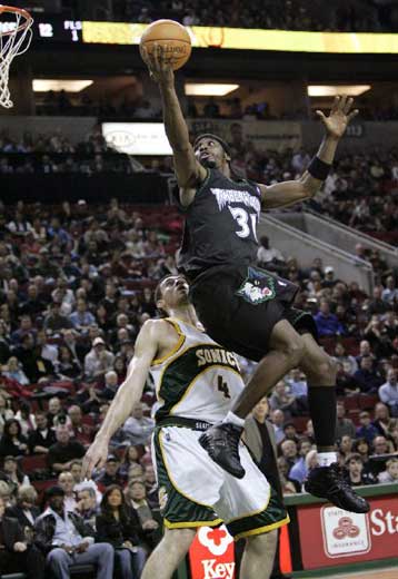 Ρεκόρ με 16 διαδοχικές νίκες οι Φοίνιξ Σανς