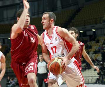 Δέκα ημέρες εκτός δράσης ο Στεφάνοφ, ξεχνά τη Ντιναμό ο Ολυμπιακός