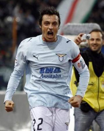 Περίπατος στο Παλέρμο για την Λάτσιο, στο κατόπι τους η Ουντινέζε