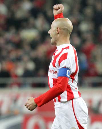 Ο «Τζόλε» είχε κέφια και ο Ολυμπιακός πάει με το +8 στο ΟΑΚΑ, με 4-1 του ΟΦΗ