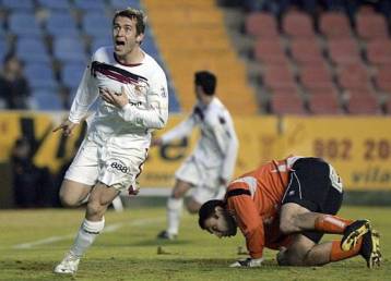 «Σκανδαλωδώς» στην κορυφή η Μπαρτσελόνα, έχασε έδαφος η Βαλένθια