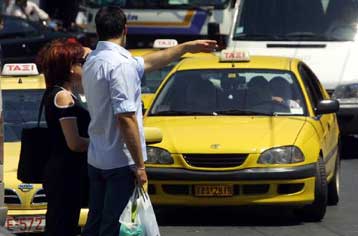 Αυξήσεις 5,5% στα κόμιστρα των ταξί από 1ης Μαρτίου ανακοίνωσε ο Μ.Λιάπης