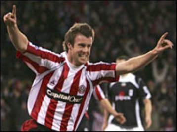 Να αρπάξει τη δεύτερη θέση από την Τσέλσι ελπίζει η Λίβερπουλ