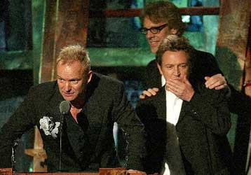 Με τους Police επί σκηνής η απονομή των βραβείων Γκράμι