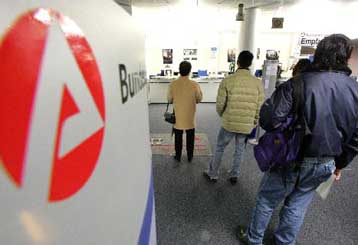 Σε χαμηλό πενταετίας υποχώρησε η ανεργία στη Γερμανία τον Ιανουάριο