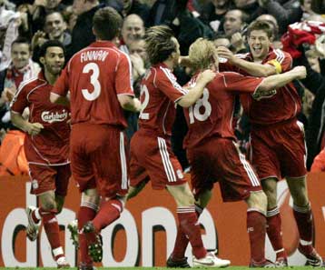 Η Λίβερπουλ απέρριψε την εκ Ντουμπάι πρόταση και εξέτάζει Αμερικανού «κροίσου»