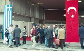 Ξεπέρασε τα 2,1 δισ. δολάρια το διμερές εμπόριο Ελλάδας-Τουρκίας στο 10μηνο του 2006