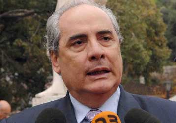 «Έργα και ημέρες» του Β.Μιχαλολιάκου στη Βουλγαρία καταγγέλλει πρώην στρατιωτικός