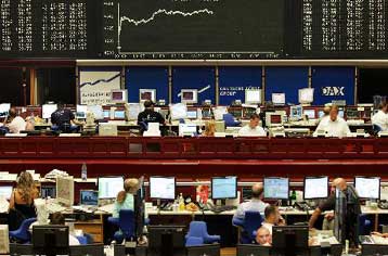 Μικρά κέρδη στα ευρωπαϊκά χρηματιστήρια την Παρασκευή