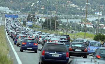 «Λουκέτο» σε δύο ασφαλιστικές εταιρείες προβλέπει «σύντομα» η αγορά