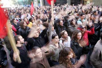 Σε απεργία διαρκείας οι πανεπιστημιακοί, φοιτητικό «παρών» στη σύνοδο των πρυτάνεων