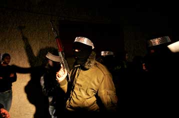 Οδομαχίες στη Γάζα παρά τη νέα συμφωνία εκεχειρίας μεταξύ Αμπάς και Μεσάαλ