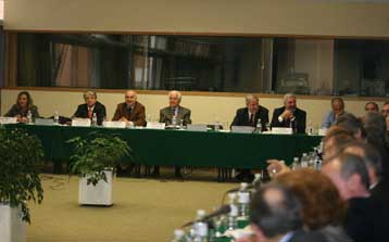 Αμεση δημοσιοποίηση του νόμου-πλαισίου για τα ΑΕΙ ζητά η πλειοψηφία των πρυτάνεων