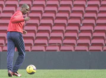 Ο Ετό στην αποστολή της Μπαρτσελόνα για το ματς με την Οσασούνα