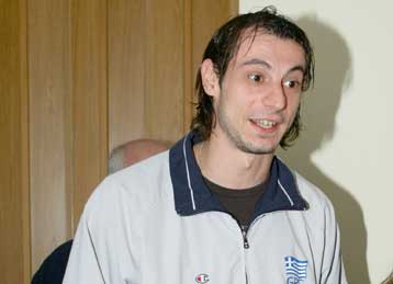 Επέστρεψε στην Αθήνα ο Πανταλέων, χωρίς Στεφάνου και Λάππα στην Πάτρα