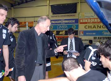 Παρελθόν ο Μπογκοέφσκι από τον ΠΑΟΚ, στο… τιμόνι ο Μέλκας