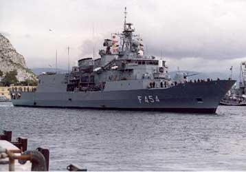 Μακριά από Αθήνα και Θεσσαλονίκη για τέσσερις μήνες όσοι υπηρετούν στο Ναυτικό