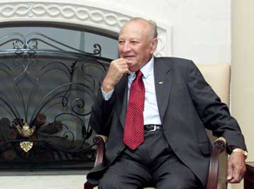 Στηθαγχικό επεισόδιο υπέστη ο Γλαύκος Κληρίδης