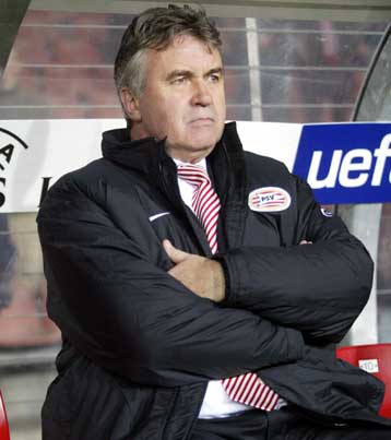 Για φοροδιαφυγή κατηγορείται ο Γκούους Χίντινκ από τις ολλανδικές αρχές