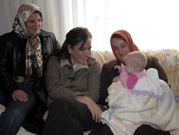 Συνεχίστηκε η περιοδεία της Ντόρας Μπακογιάννη στην Ξάνθη